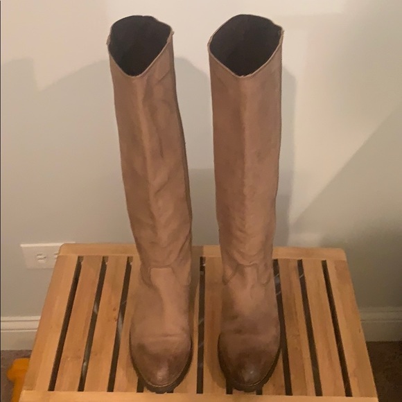 Gorgeous Italian leather boots - Picture 5 of 12